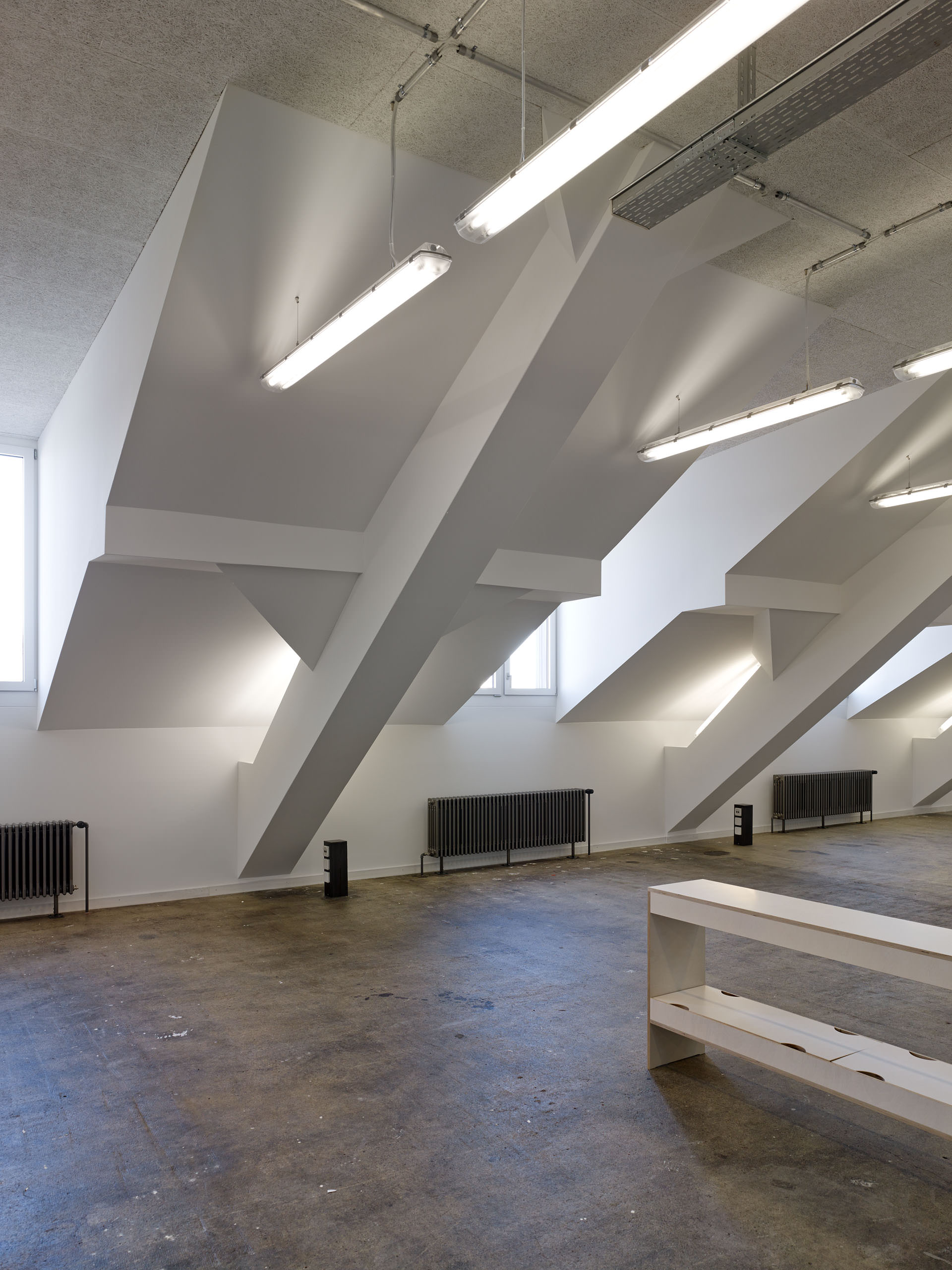 E13483 Alpa 042971 2560